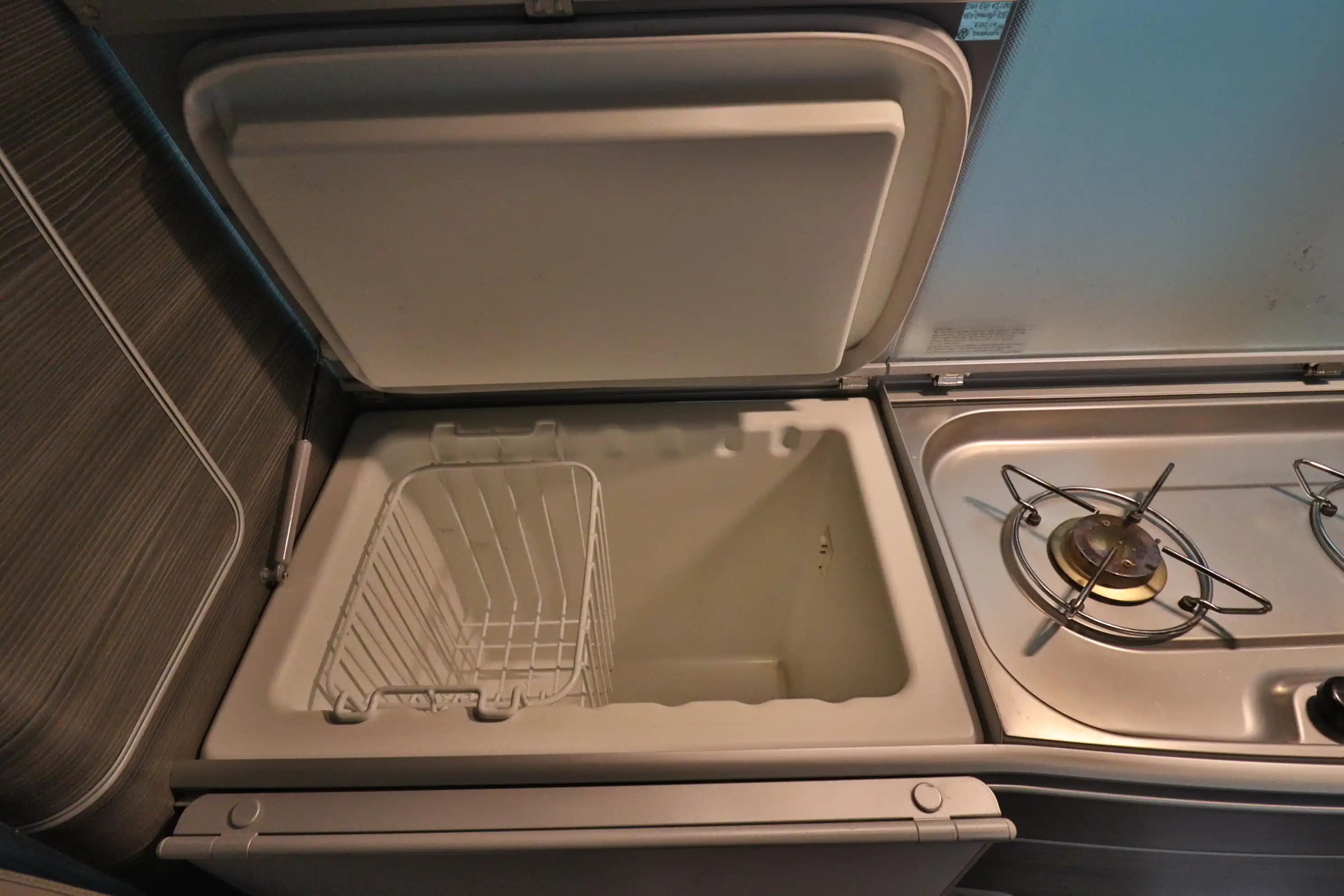 VOLKSWAGEN T6 California Ocean